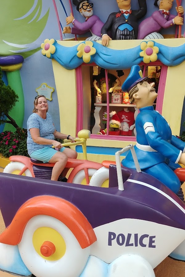 Fun in Seuss Landing!