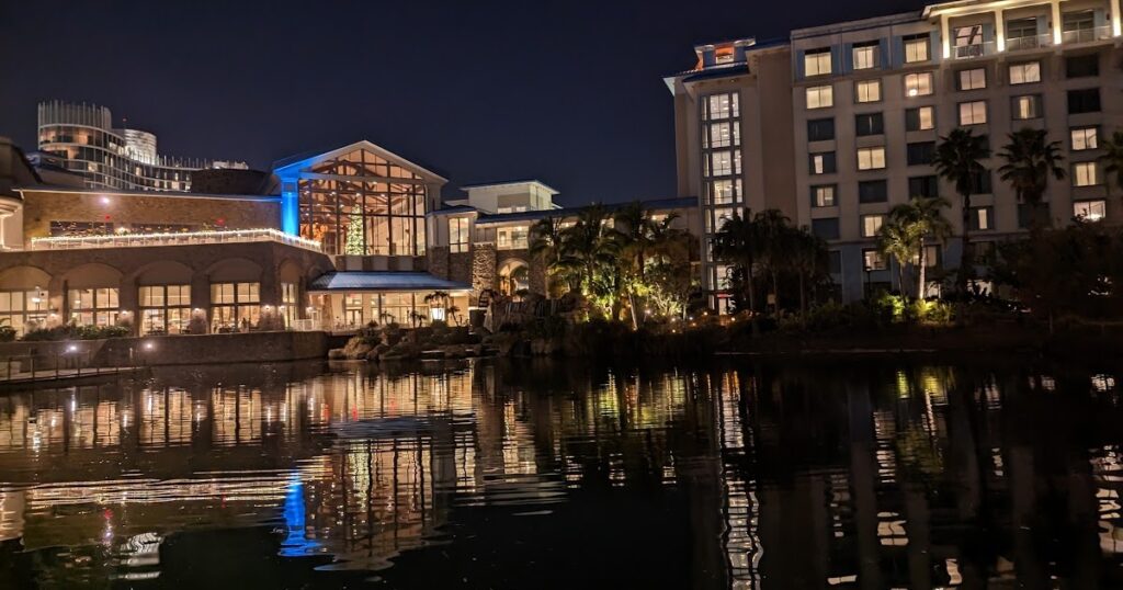 The parks are just a water taxi ride away!